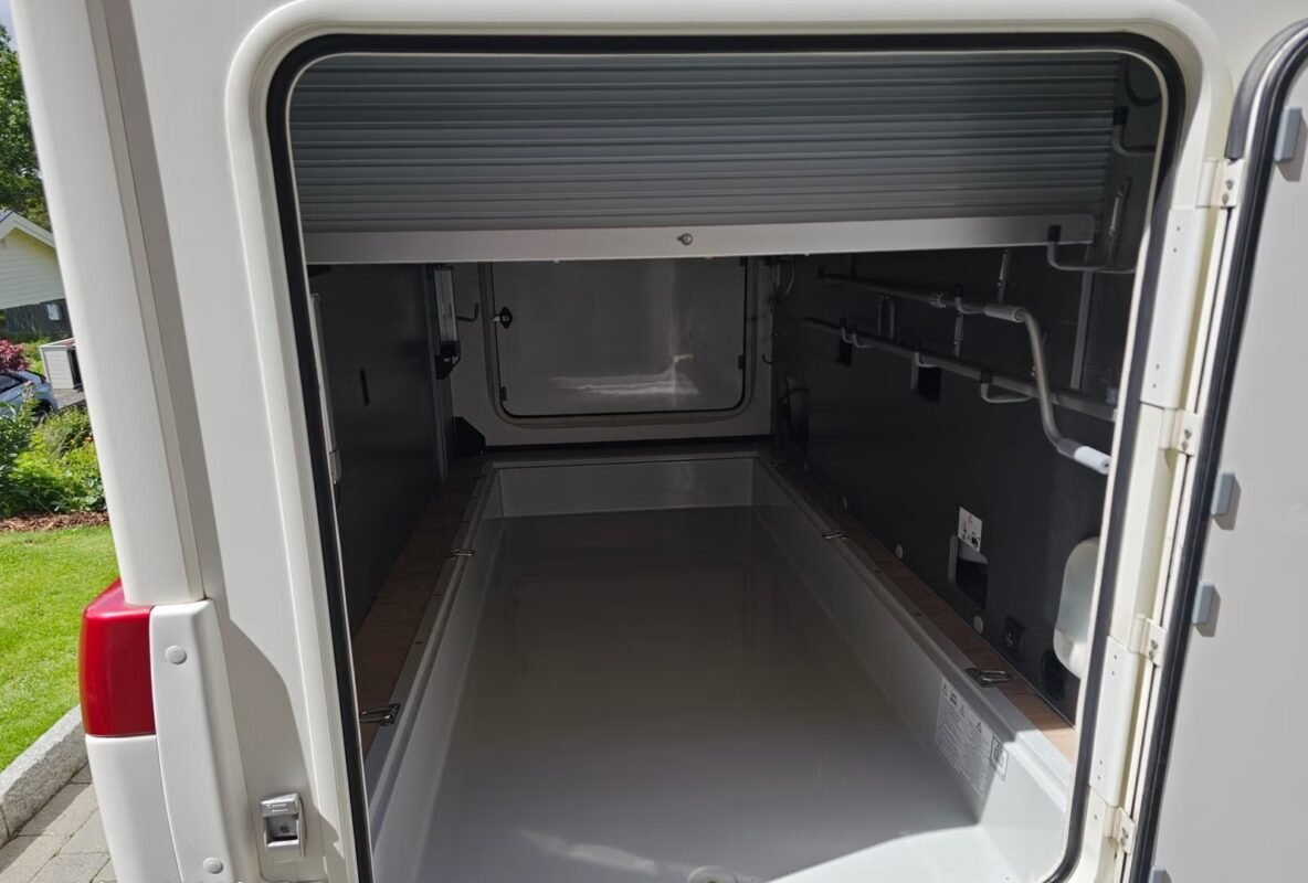 RAPIDO 696F - Image 15