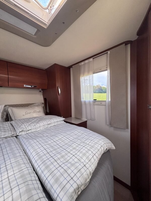 RAPIDO 696F - Image 20