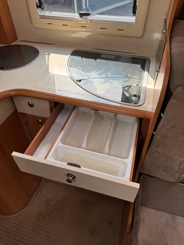RAPIDO 700FF - Image 18