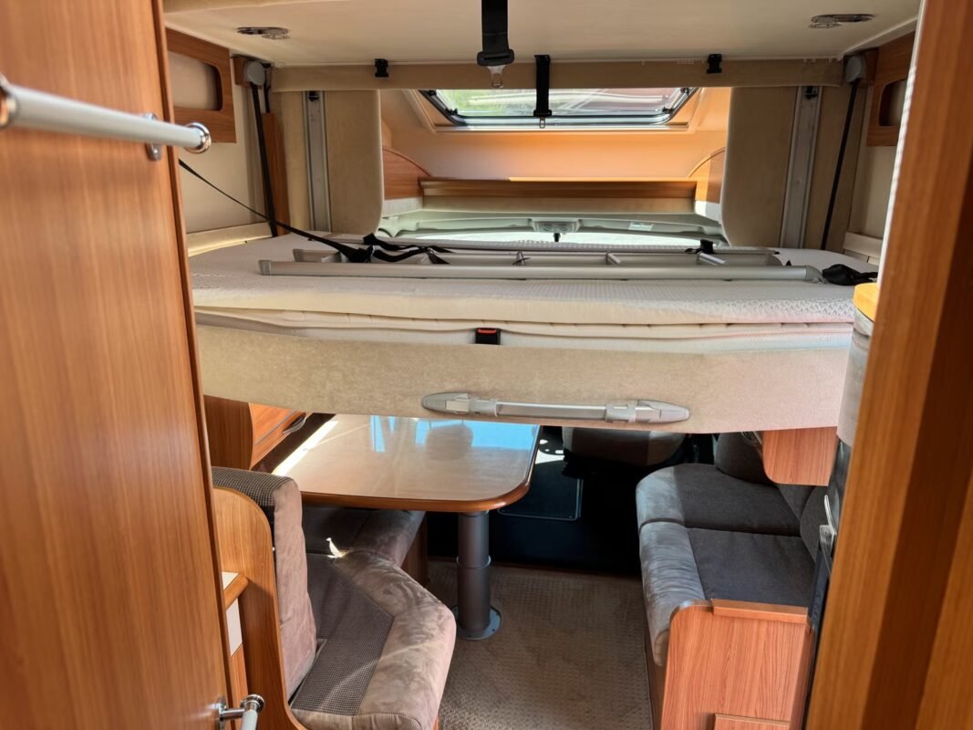 RAPIDO 700FF - Image 20