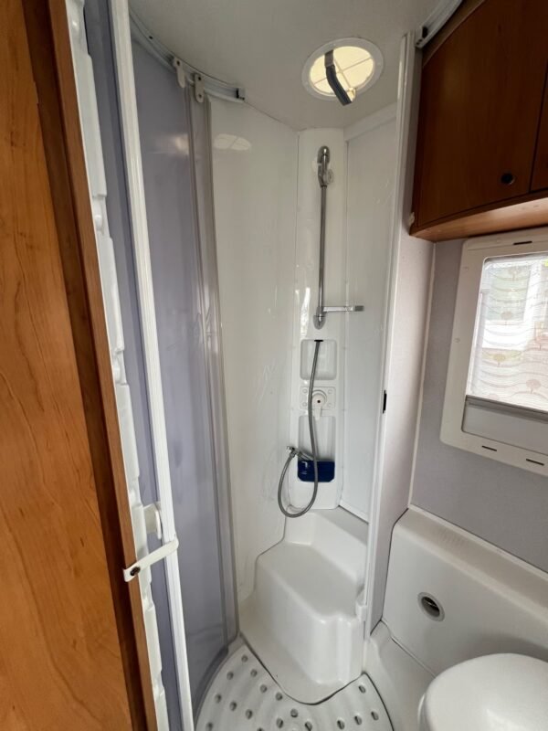 RAPIDO 763 F - Image 18