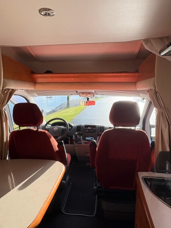 RAPIDO 790FF - Image 9