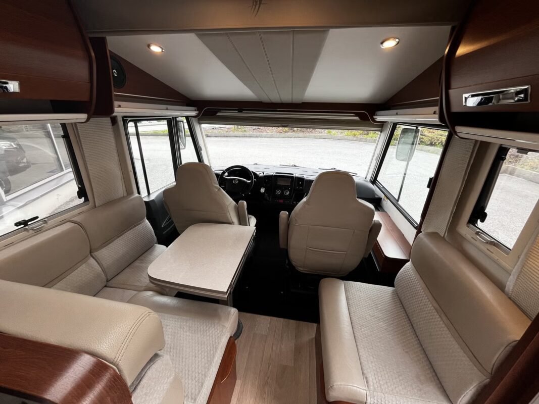 RAPIDO S8 EXCLUSIVITE - Image 5