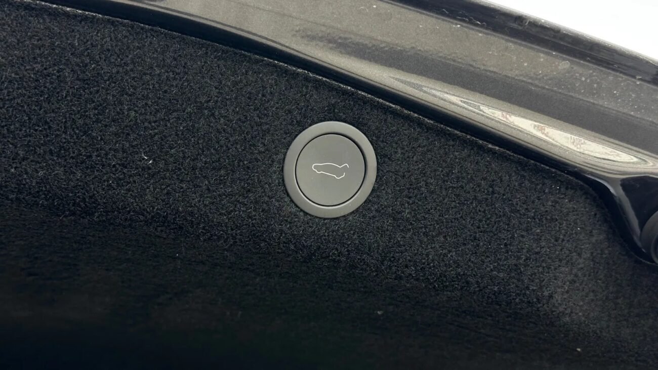 TESLA MODEL 3 HIGHLAND AWD DUAL MOTOR LONG RANGE - Image 16