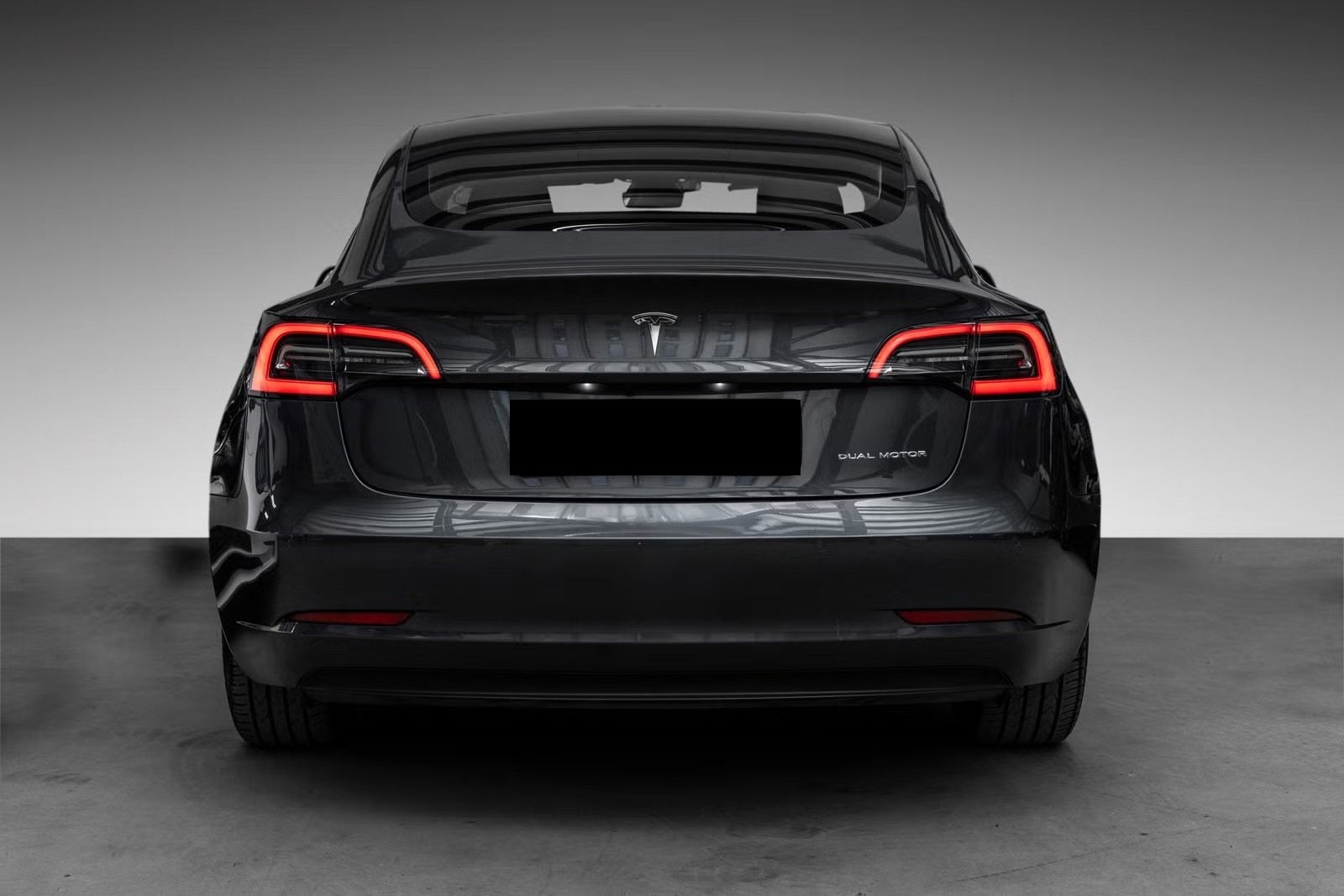 TESLA MODEL 3 LONG RANGE DUAL MOTOR - Image 5