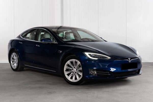 TESLA MODEL S 100D SUPERCHARGE GRATUITE TRANSFERABLE SC01