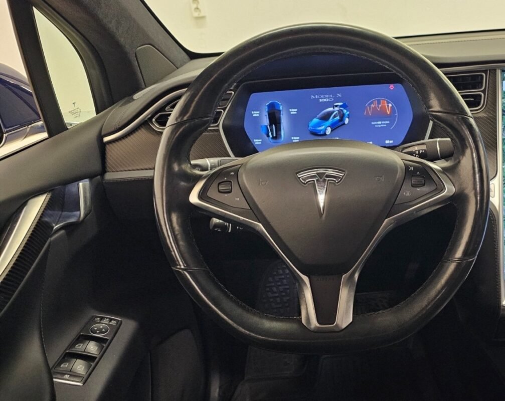 TESLA MODEL X 100D 7 PLACES DUAL MOTOR CHARGES GRATUITES SC01 - Image 12