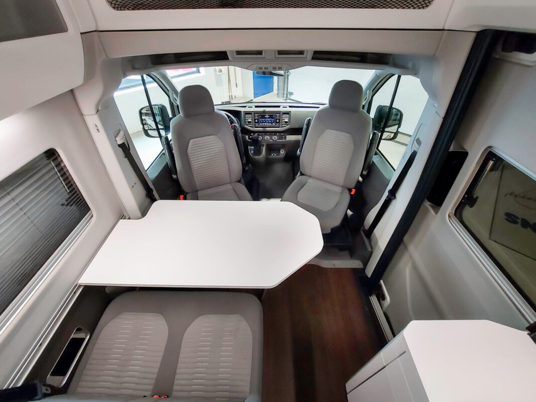 VOLKSWAGEN CRAFTER GRAND CALIFORNIA 2.0 TDI 680 BVA8 - Image 5