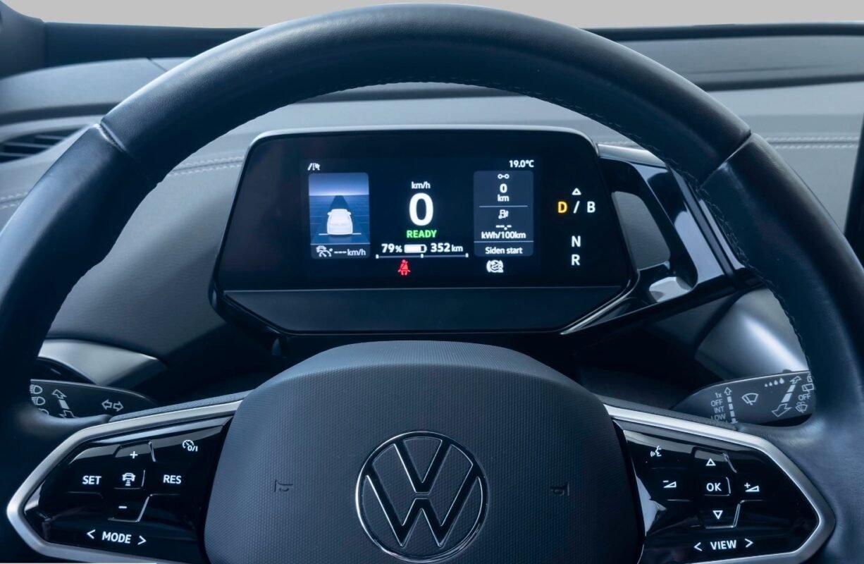 VOLKSWAGEN ID.4 174 CH PRO 77 kWH LIFE PLUS - Image 10