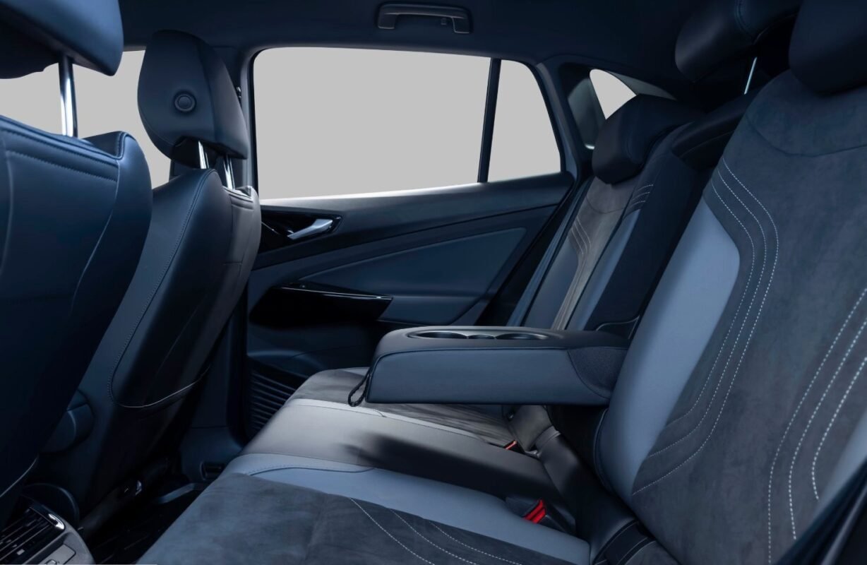VOLKSWAGEN ID.4 174 CH PRO 77 kWH LIFE PLUS - Image 19