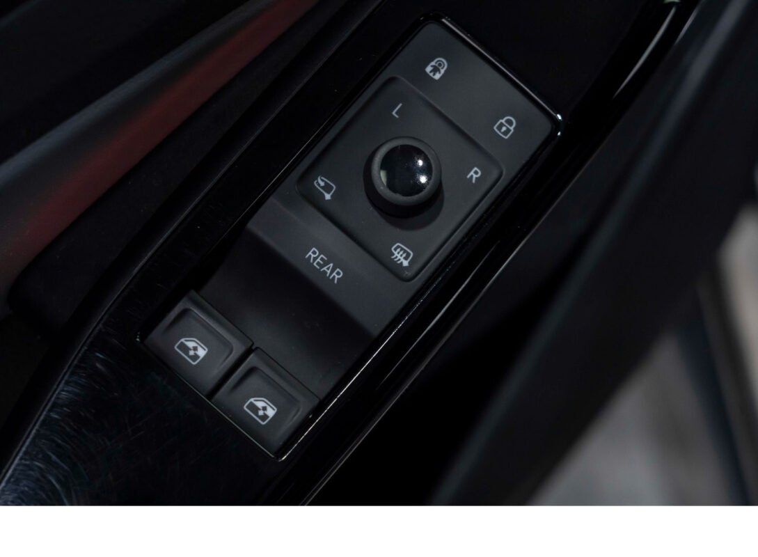 VOLKSWAGEN ID.4 204 CH PRO PERFORMANCE - Image 17
