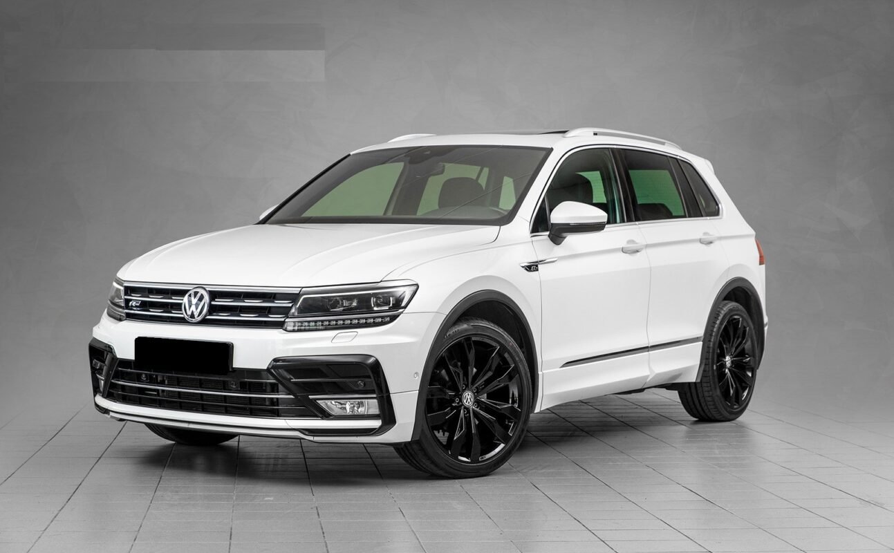 VOLKSWAGEN TIGUAN 2.0 TDI 150 4MOTION R LINE - Image 1