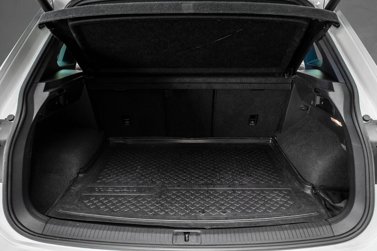 VOLKSWAGEN TIGUAN 2.0 TDI 150 4MOTION R LINE - Image 15