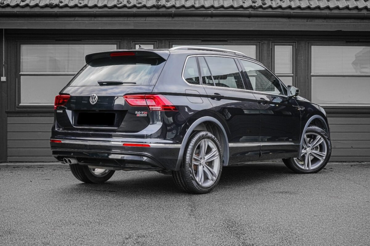 VOLKSWAGEN TIGUAN II 2.0 TDI CARAT EXCLUSIVE 4 MOTION DSG7 - Image 6