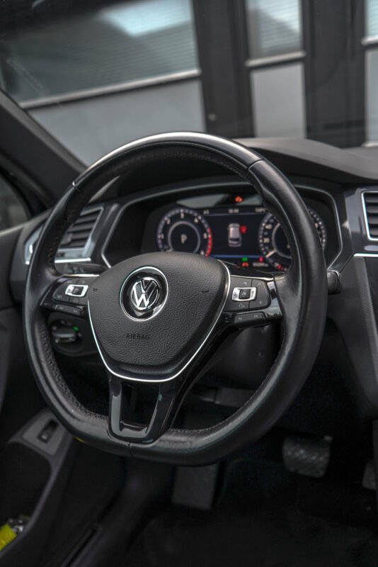 VOLKSWAGEN TIGUAN II 2.0 TDI CARAT EXCLUSIVE 4 MOTION DSG7 - Image 10
