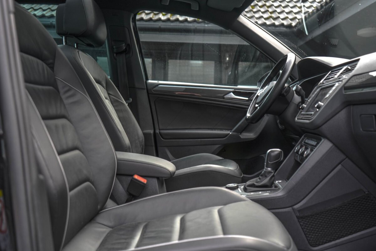 VOLKSWAGEN TIGUAN II 2.0 TDI CARAT EXCLUSIVE 4 MOTION DSG7 - Image 14