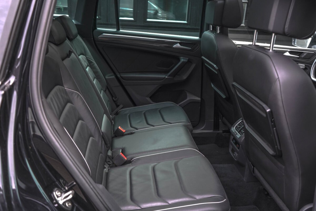 VOLKSWAGEN TIGUAN II 2.0 TDI CARAT EXCLUSIVE 4 MOTION DSG7 - Image 19
