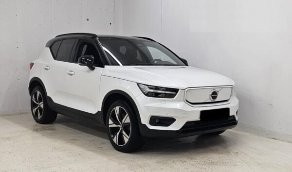 VOLVO XC40 P8 AWD 408CH R-DESIGN EDT