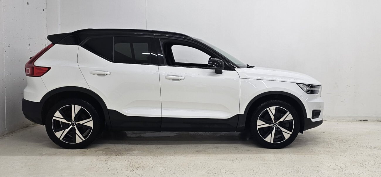 VOLVO XC40 P8 AWD 408CH R-DESIGN EDT - Image 3