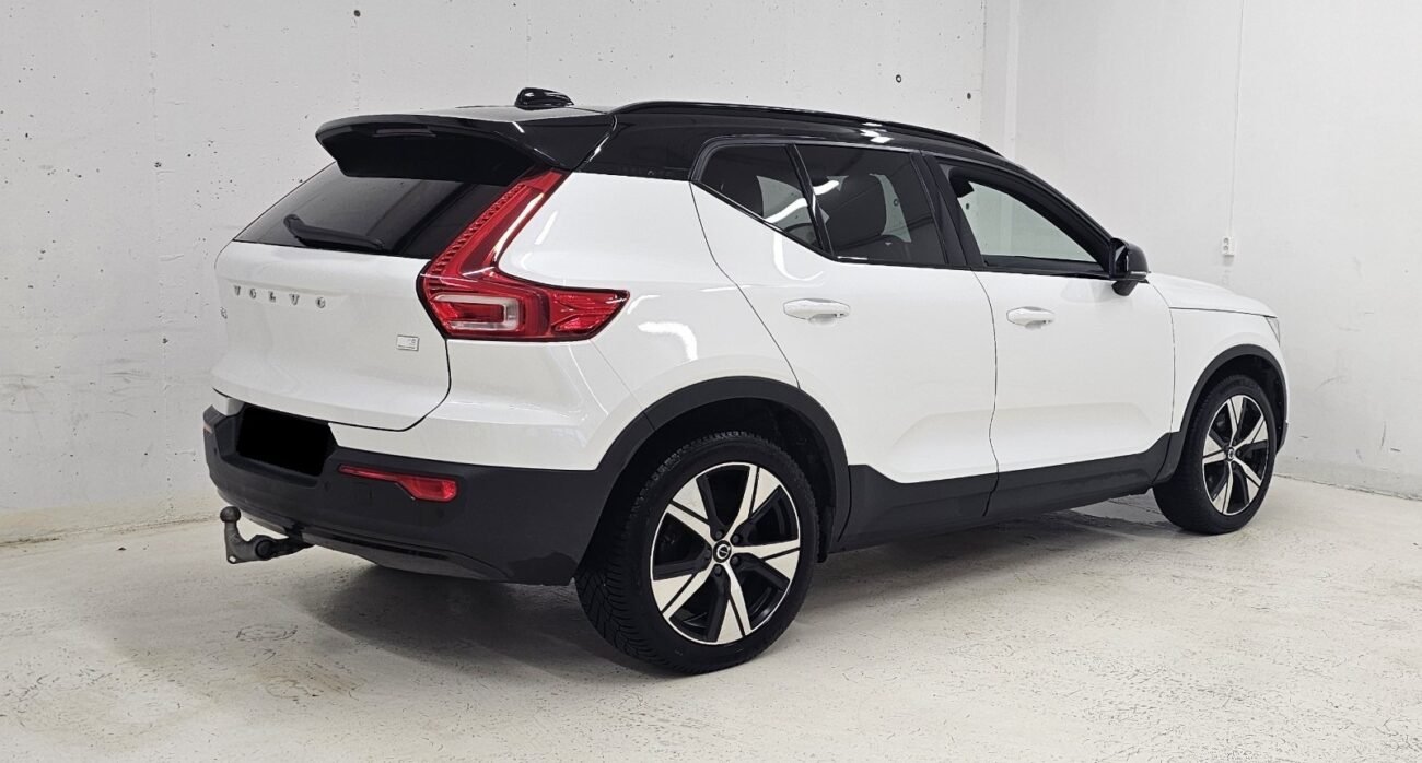 VOLVO XC40 P8 AWD 408CH R-DESIGN EDT - Image 6