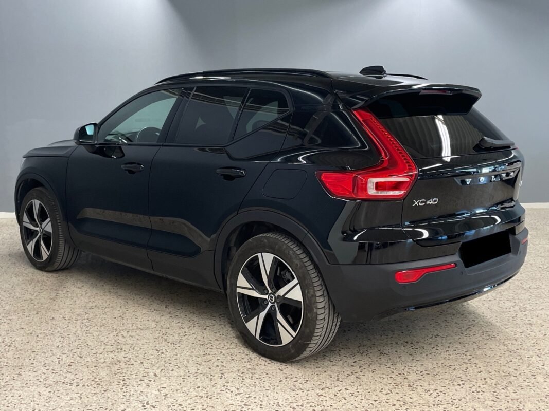 VOLVO XC40 P8 AWD 408CH R-DESIGN EDT - Image 3