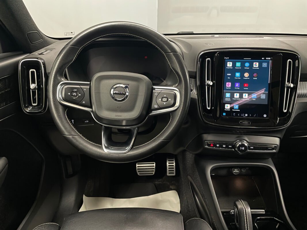 VOLVO XC40 P8 AWD 408CH R-DESIGN EDT - Image 8
