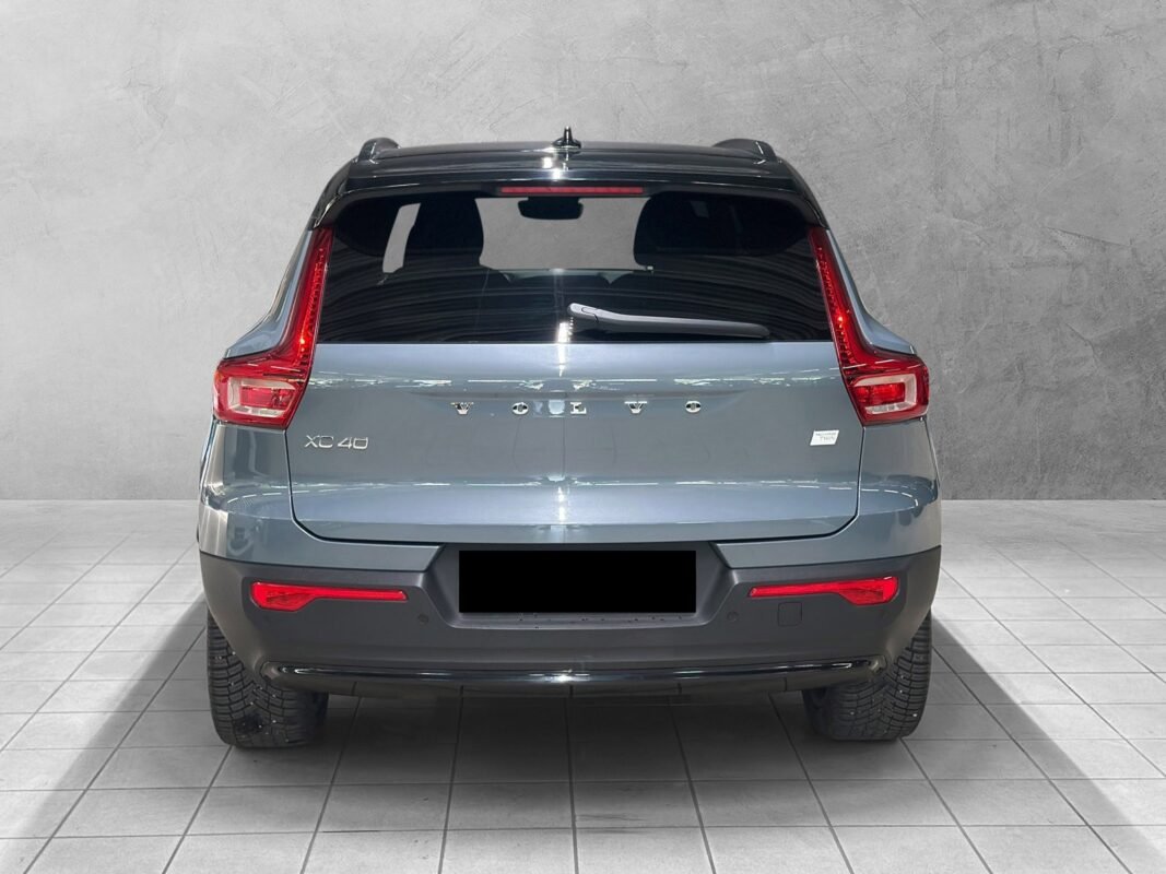 VOLVO XC40 RECHARGE TWIN PLUS AWD - Image 8