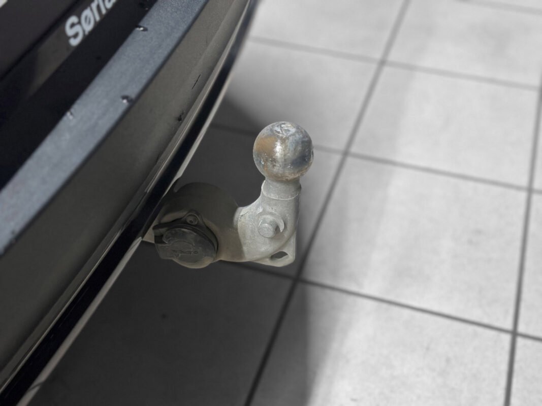 VOLVO XC40 RECHARGE TWIN PLUS AWD - Image 20